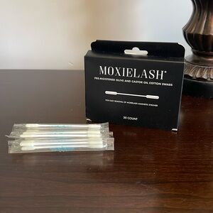 MOXIELASH Eyeliner Removal Swabs NEW IN BOX!